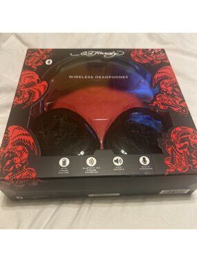 Ed Hardy Wireless Bluetooth Headphones Skull “Love Kills Slowly” Black Sealed